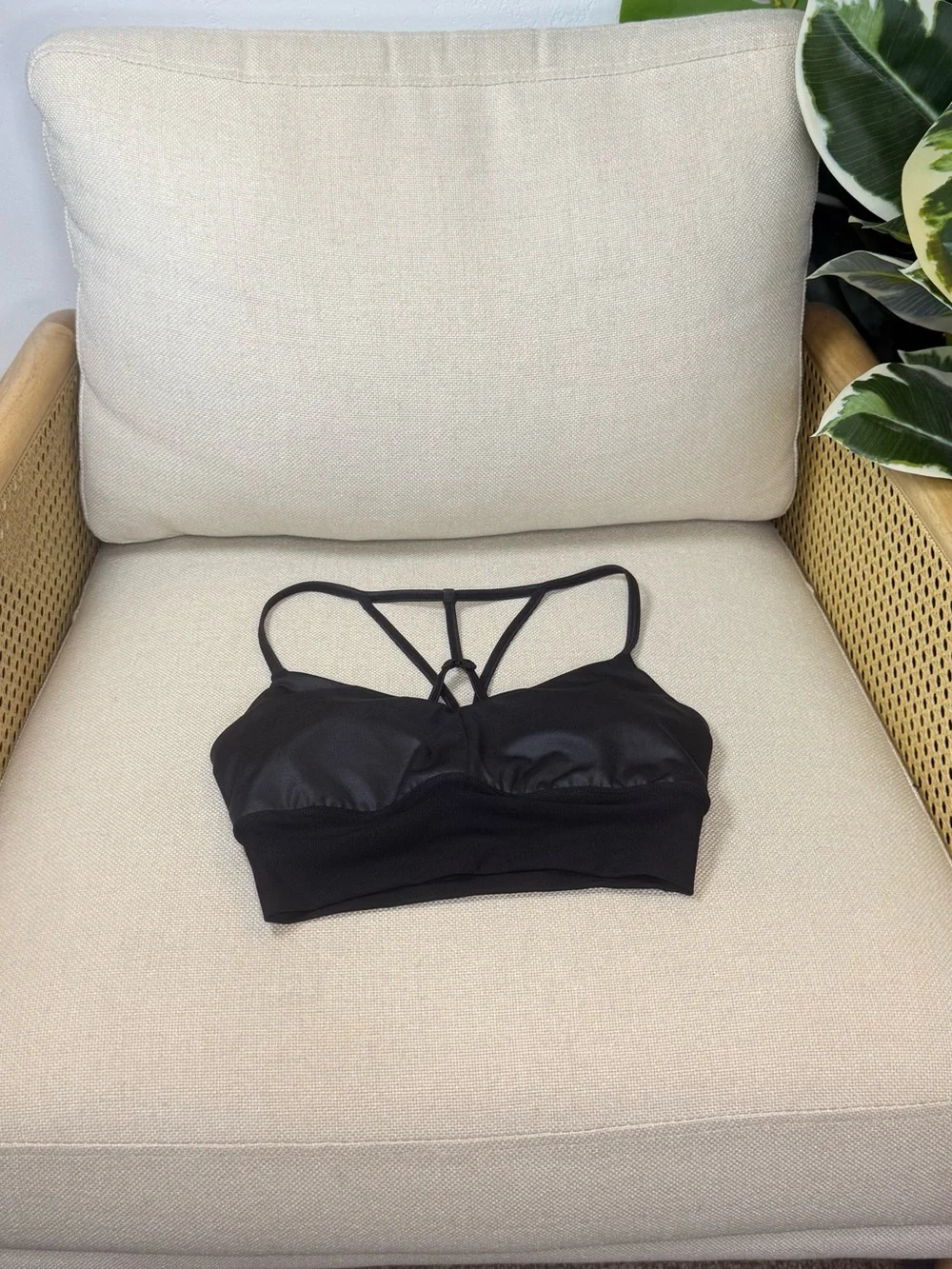 Alo Yoga Lavish Bra Size XS